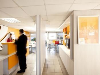 Campanile Sesquieres Hotel 3*