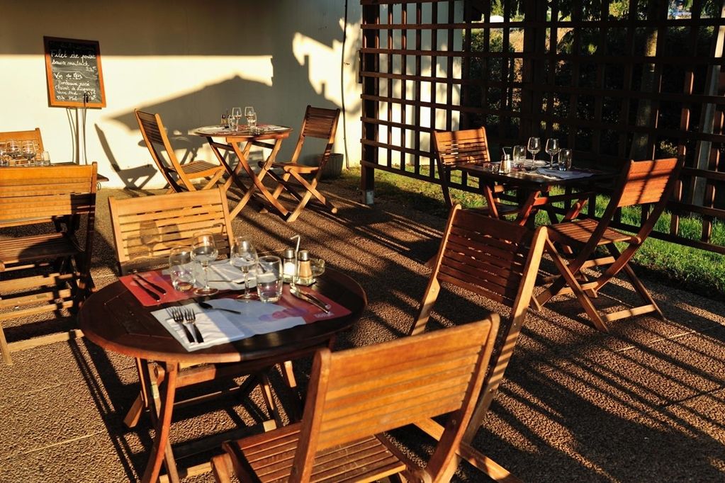 Campanile Sesquieres Hotel 3*