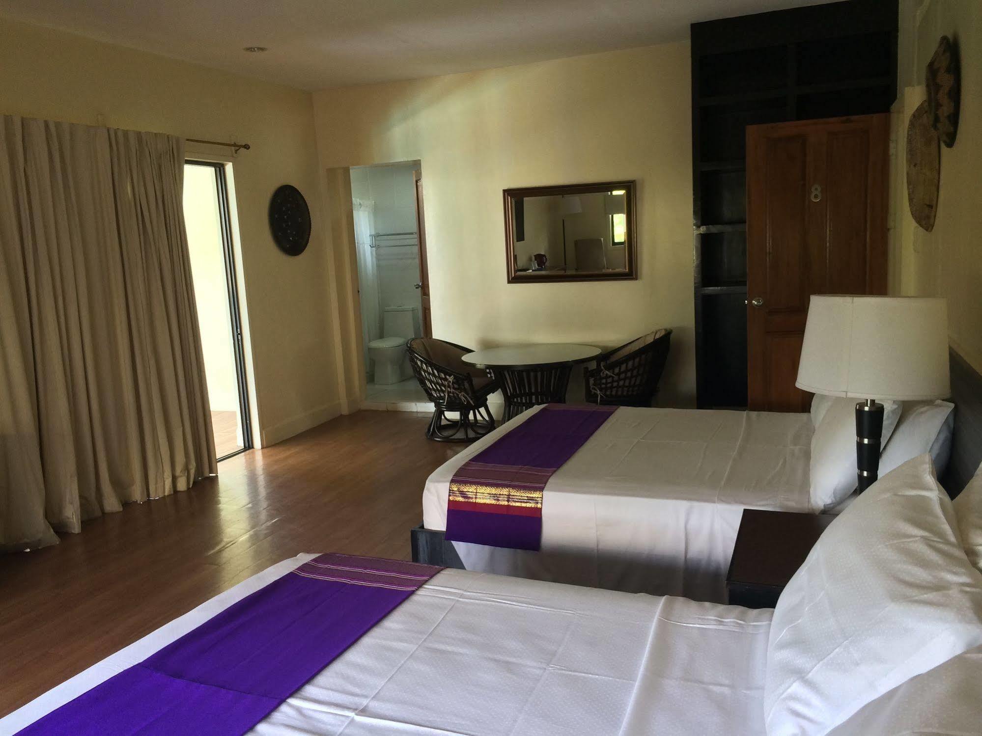Campanile Sesquieres Hotel